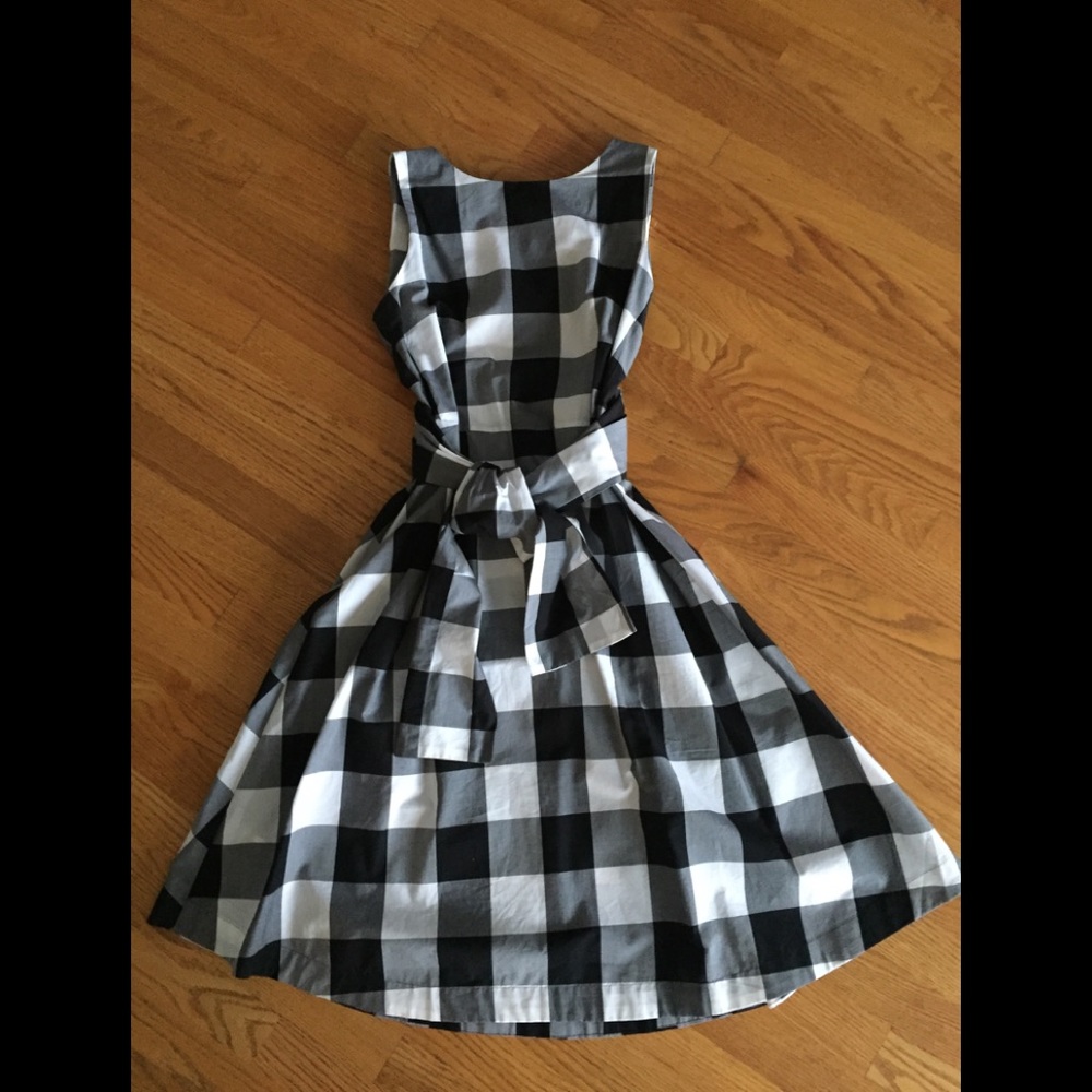 Women’s dress